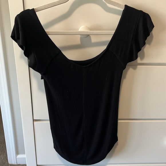 Women’s Free People black top, size small - Picture 3 of 6
